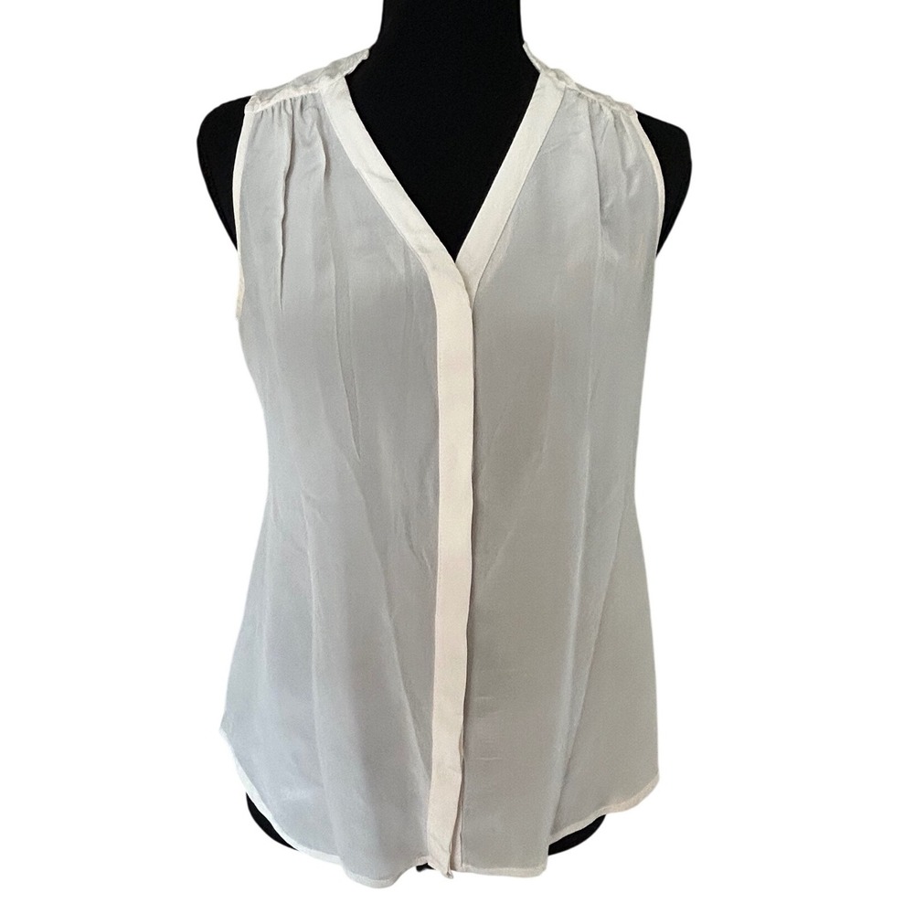 Banana Republic Silk Sleeveless Blouse XS Petite White Hidden Button Shell Top